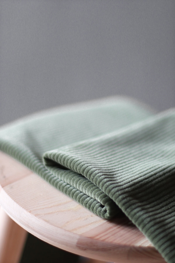 [ADCO-LX5505] 📏Velours grosses côtes mailles 100% coton bio GOTS & Oeko-Tex Mind the Maker uni | Vert